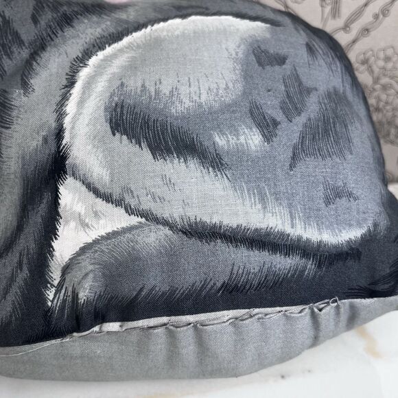 Vintage Rabbit Bunny Conejo Plush Pillows Set of 2 Cottagecore Decor - Picture 7 of 13